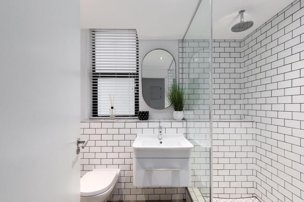Luxurious With Stunning View Apartment Кейптаун Екстериор снимка