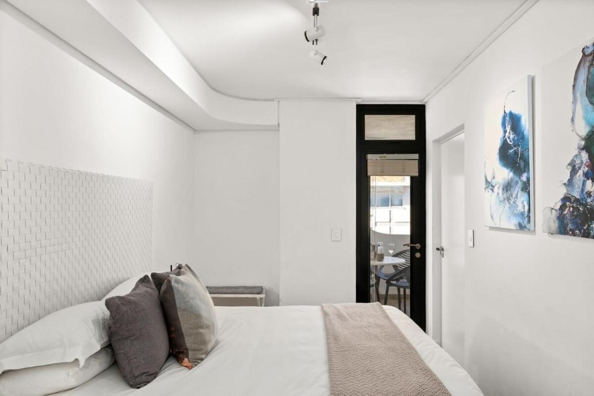Luxurious With Stunning View Apartment Кейптаун Екстериор снимка